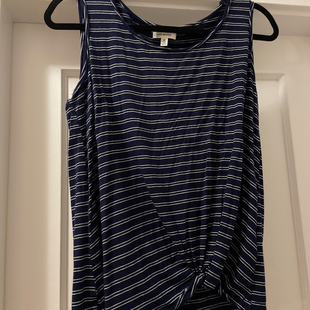 ‘Max Studio,’ Med, Navy w/ White Stripes, Tank Top w/ Twist Knot Taper at Waist